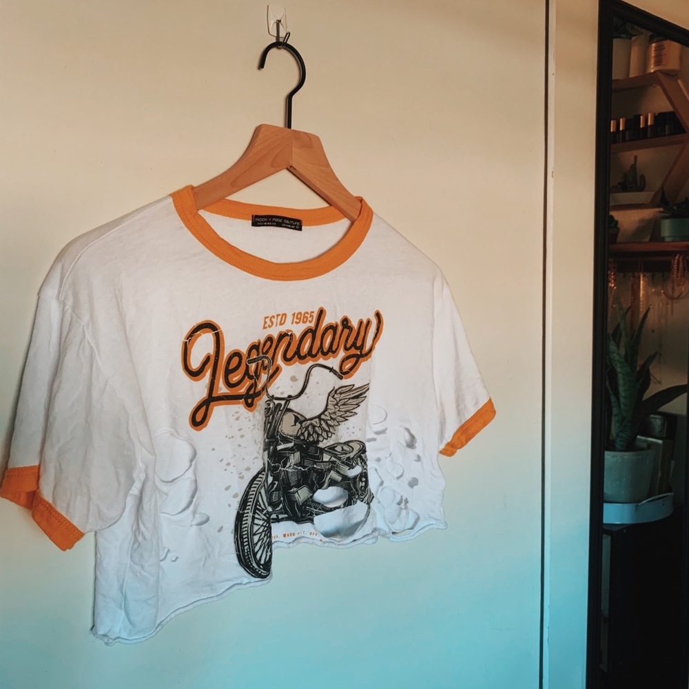 Distressed legendary tee